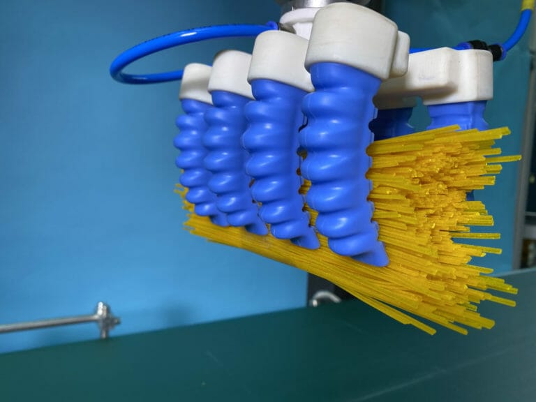 Diseño higiénico de pinzas para 3 importantes aplicaciones robóticas en la industria alimentaria 4 hygienic gripper for spaghetti handling